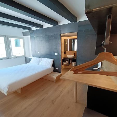 Le Meridiane City Rooms In Trento Exterior foto